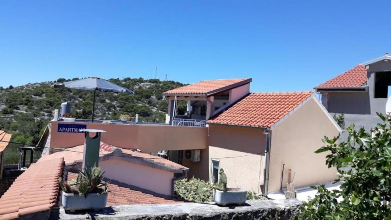 Neda Apartment Murter Exterior foto
